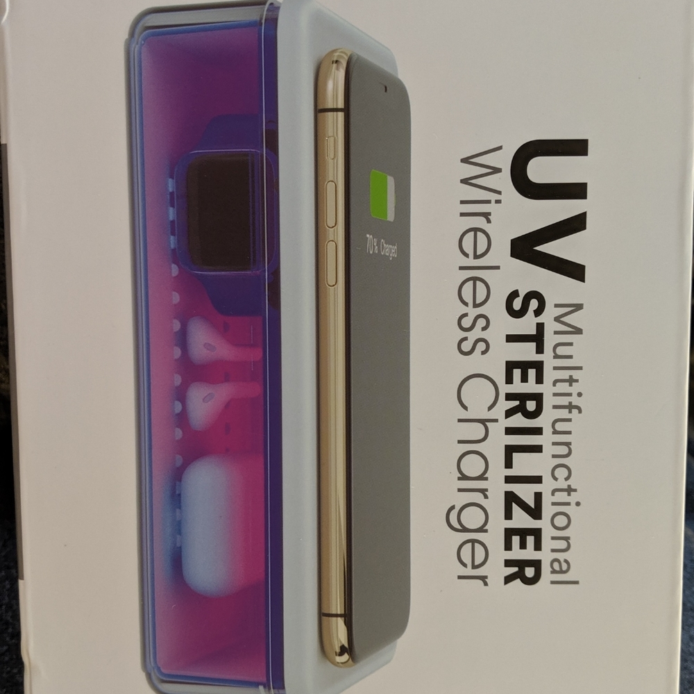 UV sterilizer for phone and masks